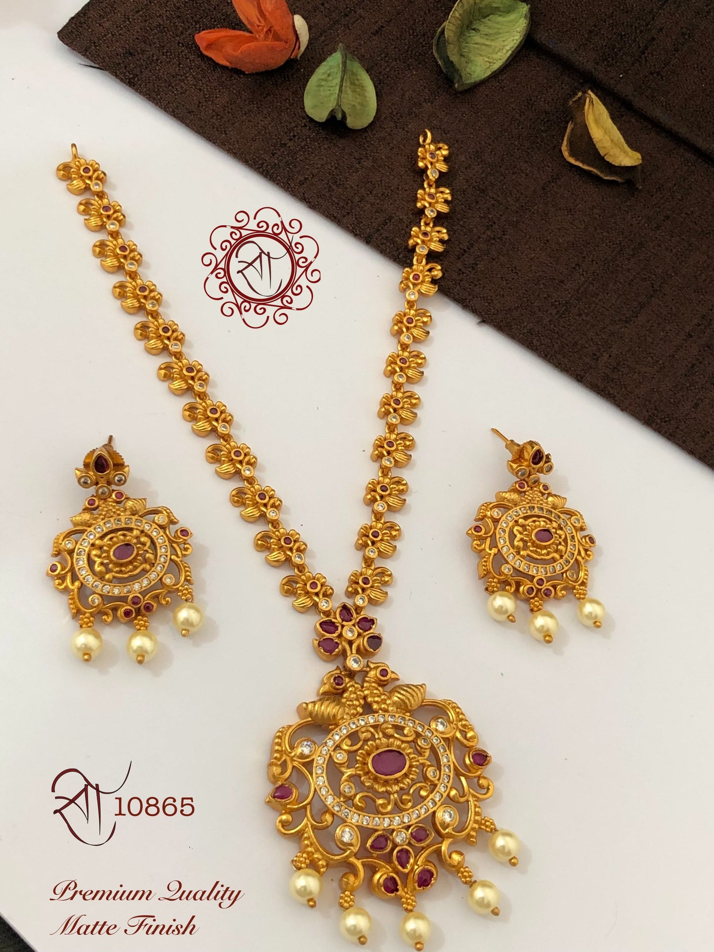 Matt Gold Plated Necklace Set