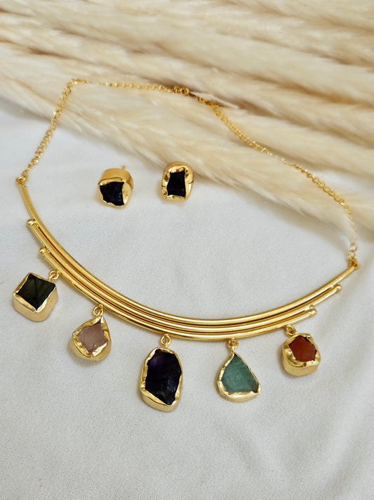 Natural Stones Handcrafted Gold Plated 5 Raw Stones Neckpiece Set