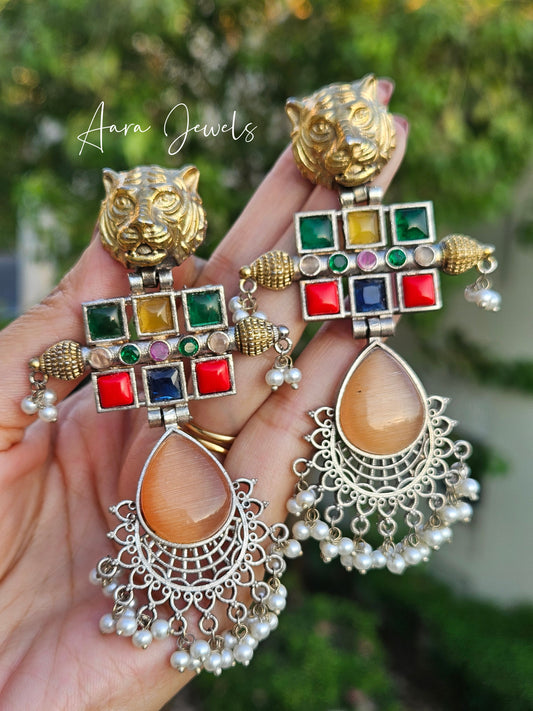 Silver Replica Tiger Head Monalisa Stone Earrings