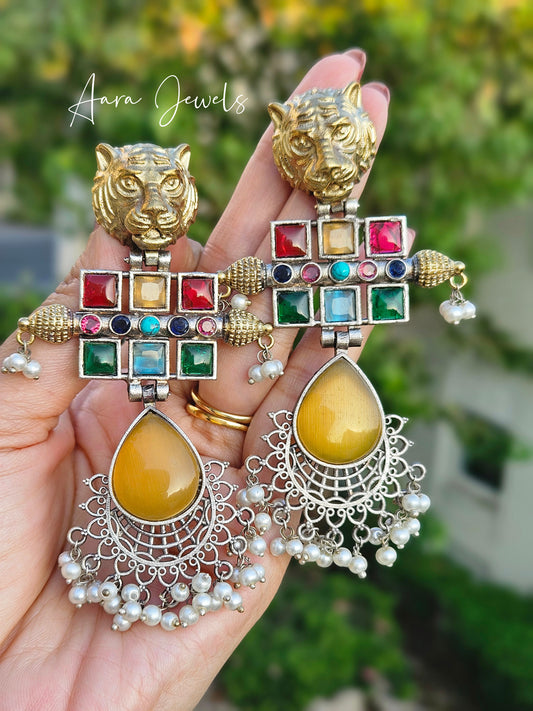 Silver Replica Tiger Head Monalisa Stone Earrings