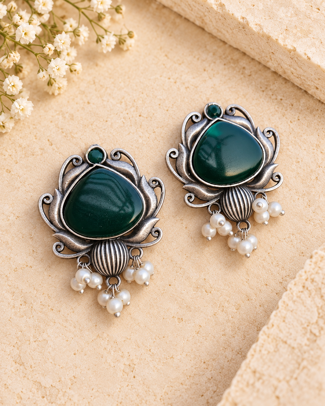 Green Mona Lisa stone oxidized silver lookalike brass earrings with pearl hangings